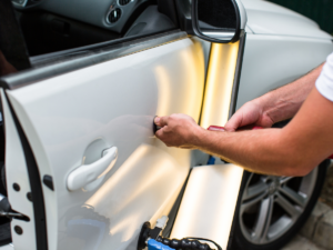PAINTLESS DENT REPAIR