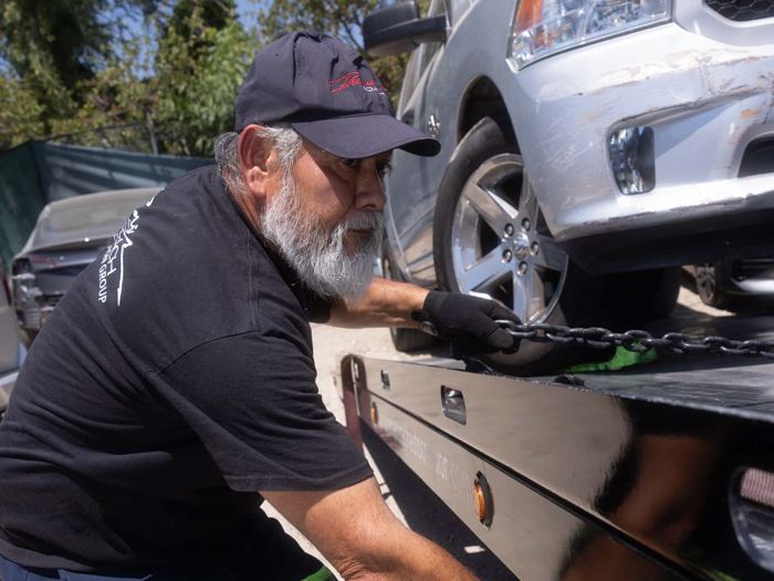 tow service premier coach auto collsion